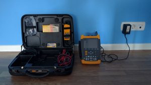 Osciloscopio Fluke 3
